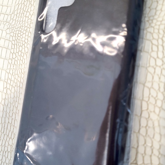 Brand New Unused S-View Digital Display Case for Samsung S22 Ultra. - Picture 2 of 7